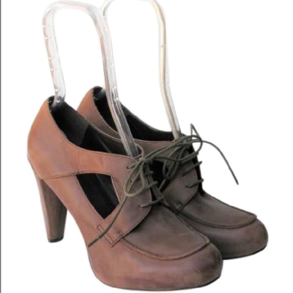 Envy High Heels!